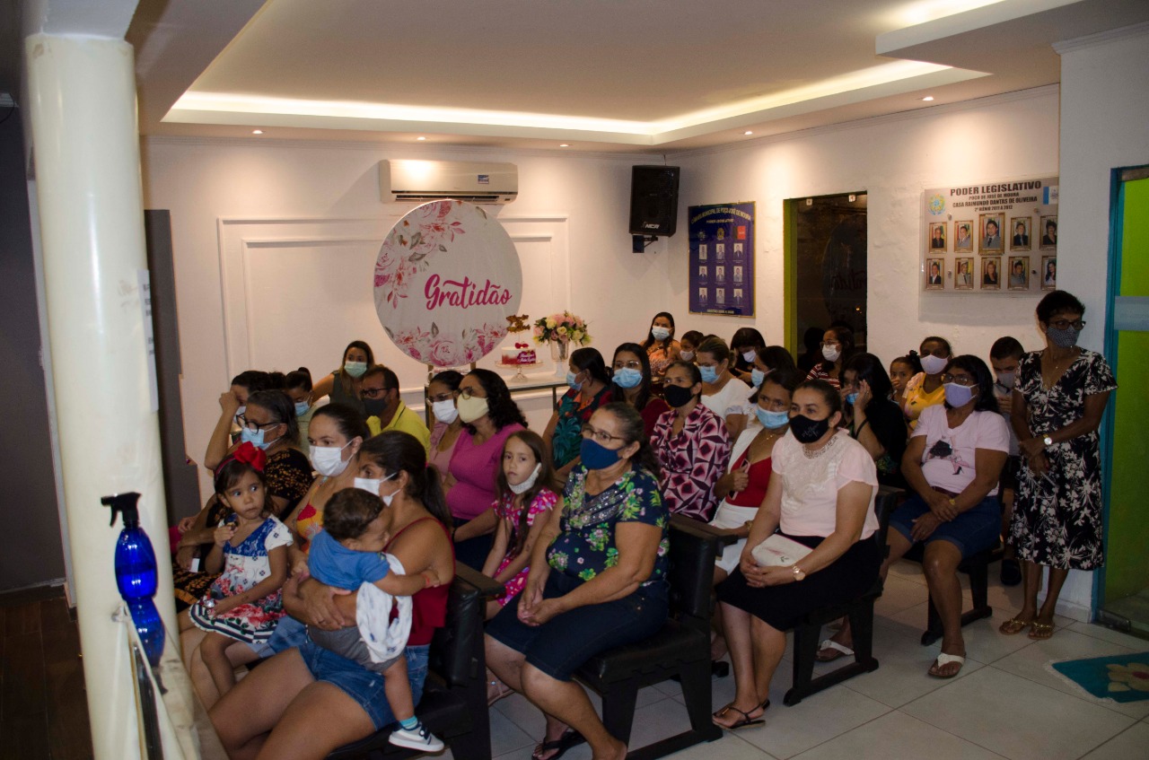 Homenagem ao dia internacional da mulher na Câmara Municipal de Poço de José de Moura (11).jpeg