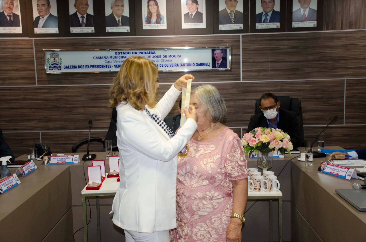 Homenagem ao dia internacional da mulher na Câmara Municipal de Poço de José de Moura (17).jpeg